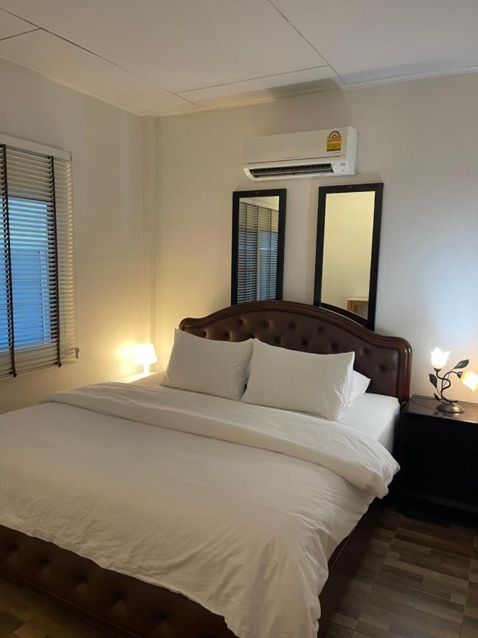 Rynn Hotel Trat Esterno foto