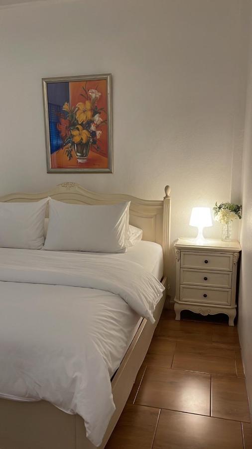 Rynn Hotel Trat Esterno foto